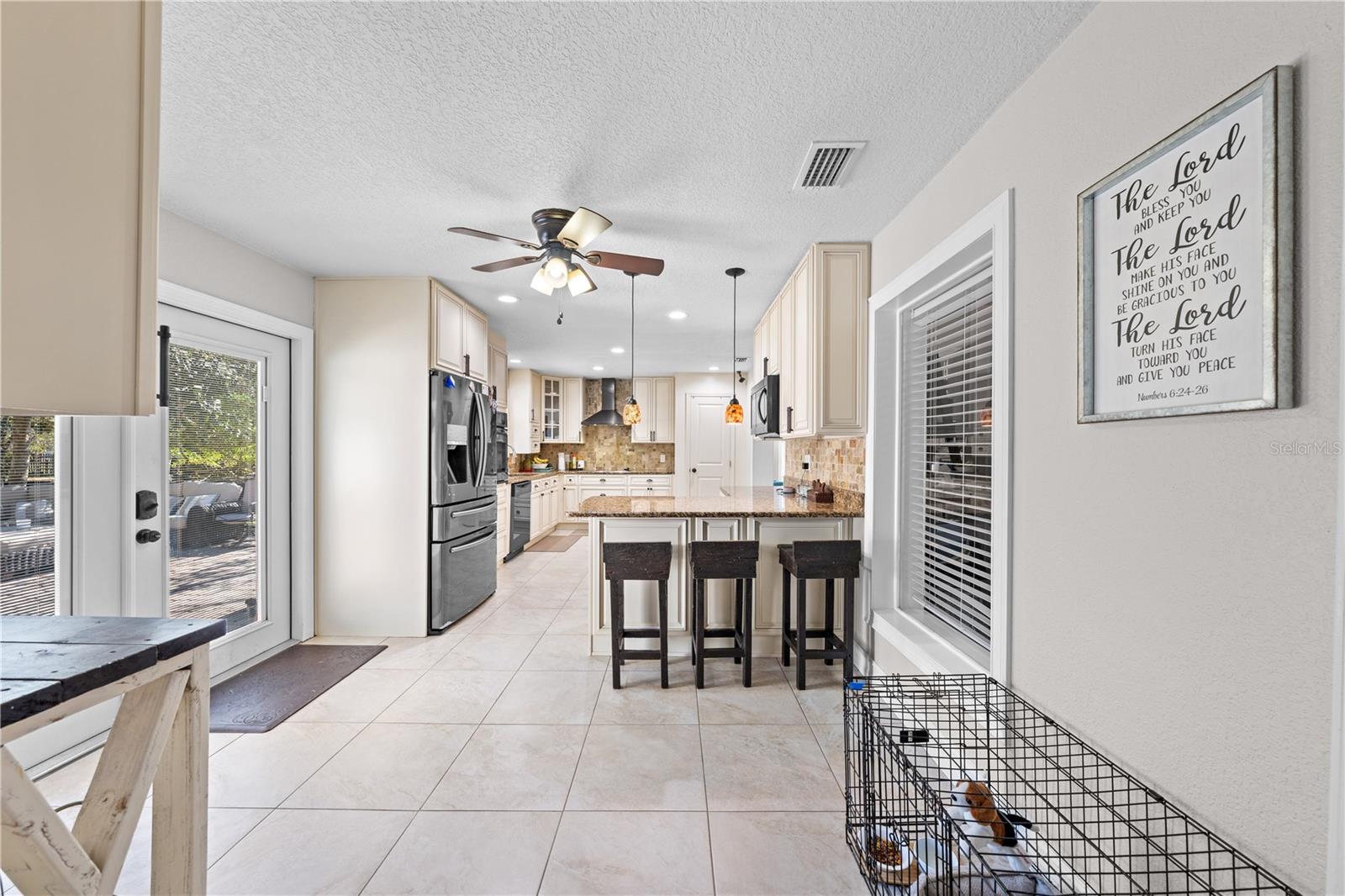 Image 12 of 73 For 3575 Kaiser Avenue