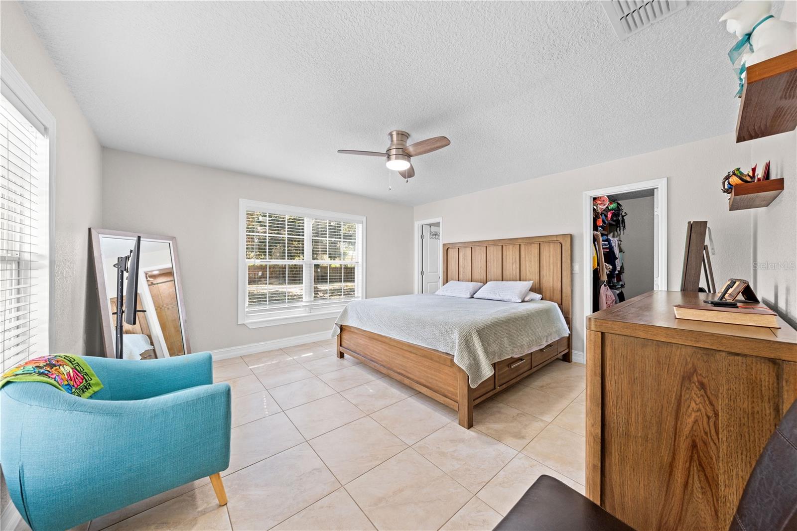 Image 14 of 73 For 3575 Kaiser Avenue