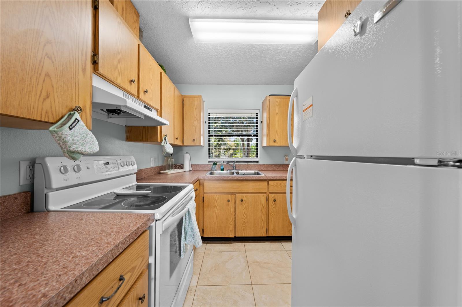 Image 17 of 73 For 3575 Kaiser Avenue