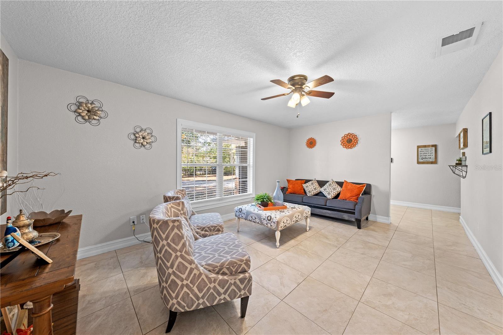 Image 26 of 73 For 3575 Kaiser Avenue