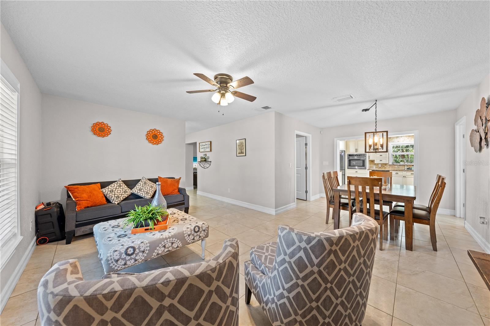 Image 27 of 73 For 3575 Kaiser Avenue