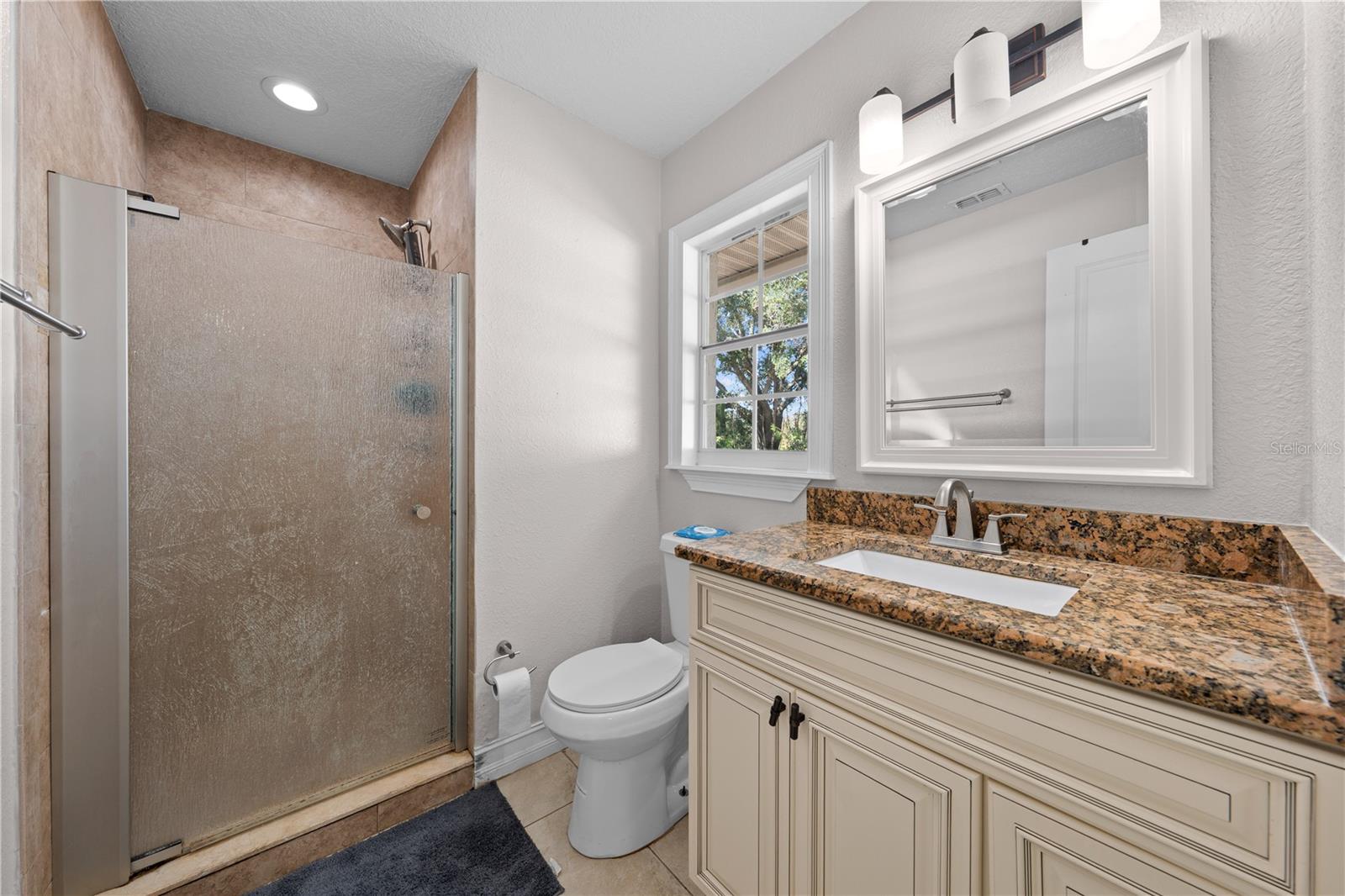 Image 43 of 73 For 3575 Kaiser Avenue