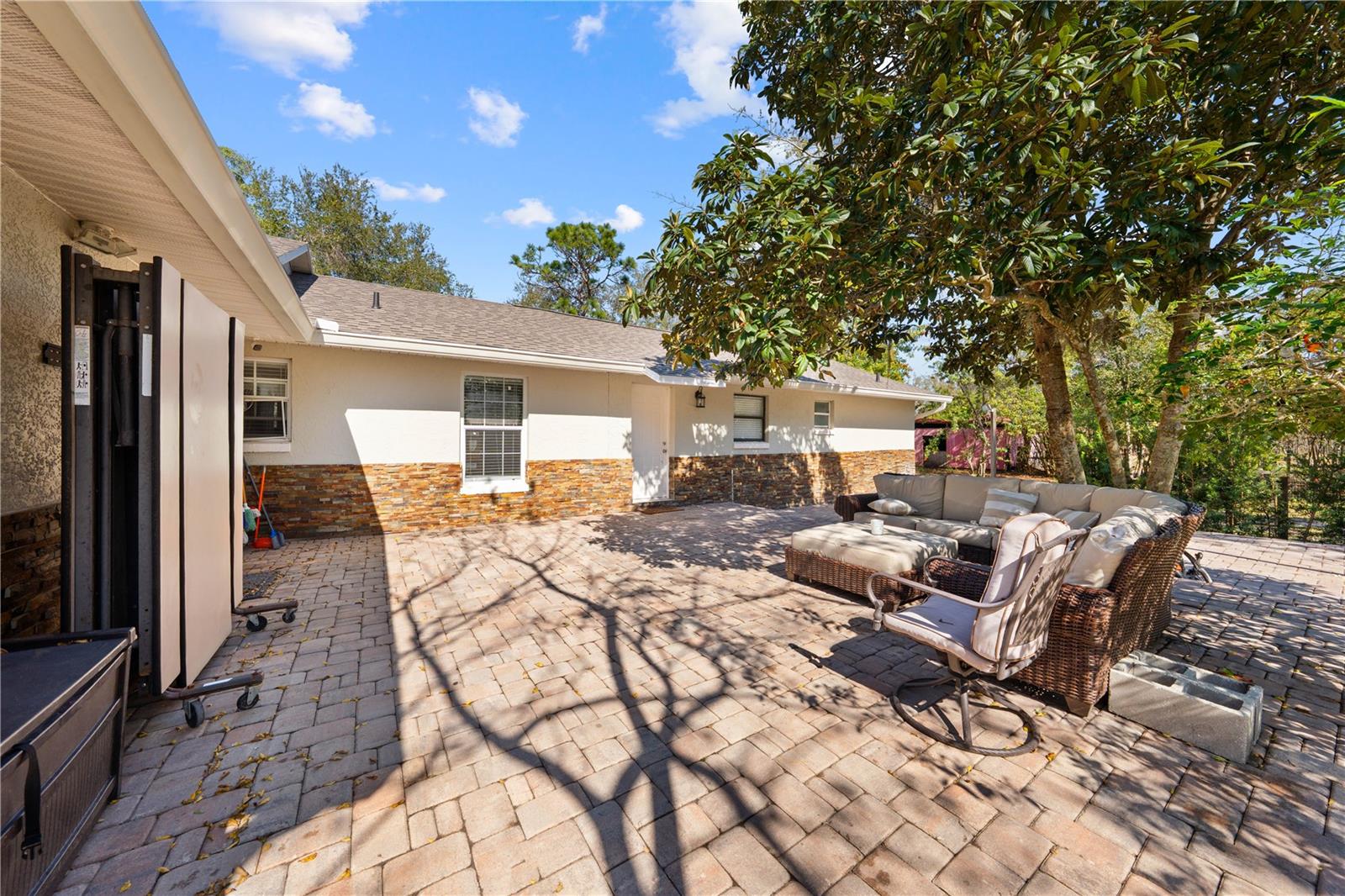 Image 56 of 73 For 3575 Kaiser Avenue