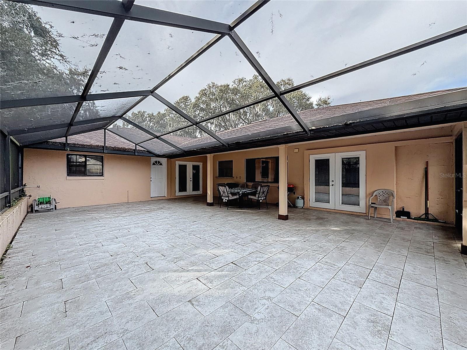 Image 15 of 19 For 209 First Street