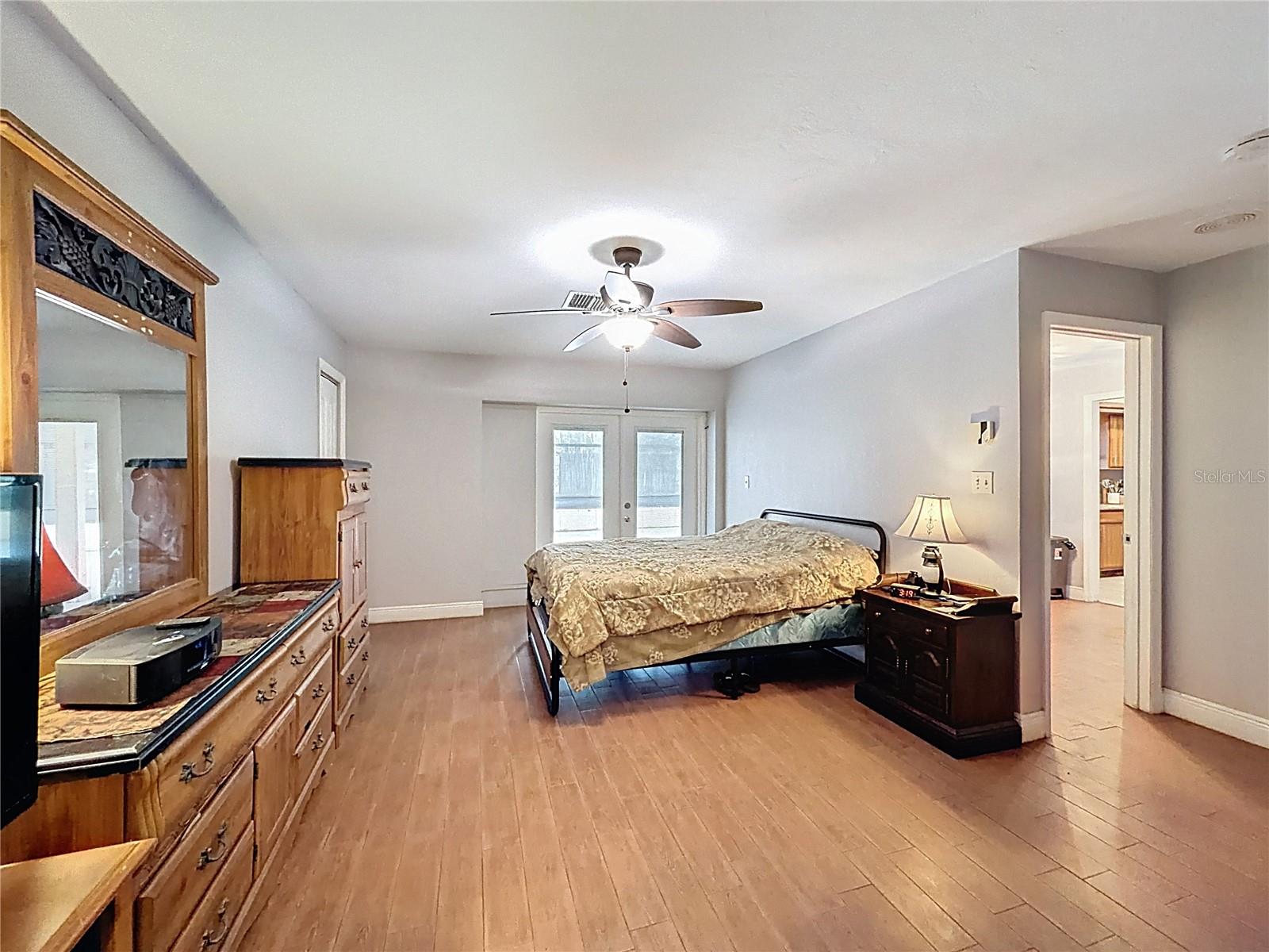 Image 9 of 19 For 209 First Street