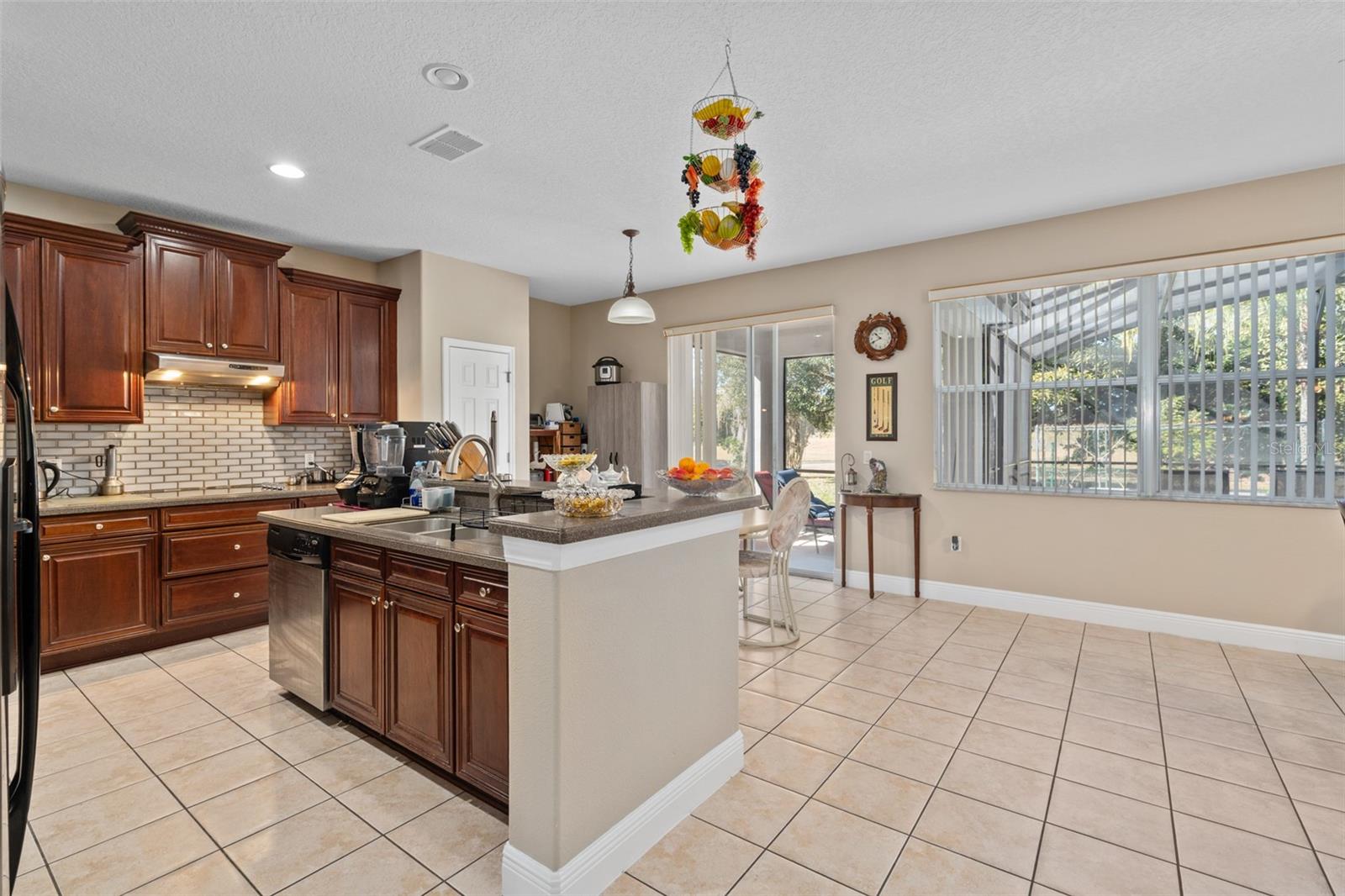 Image 11 of 57 For 10310 Chorlton Circle