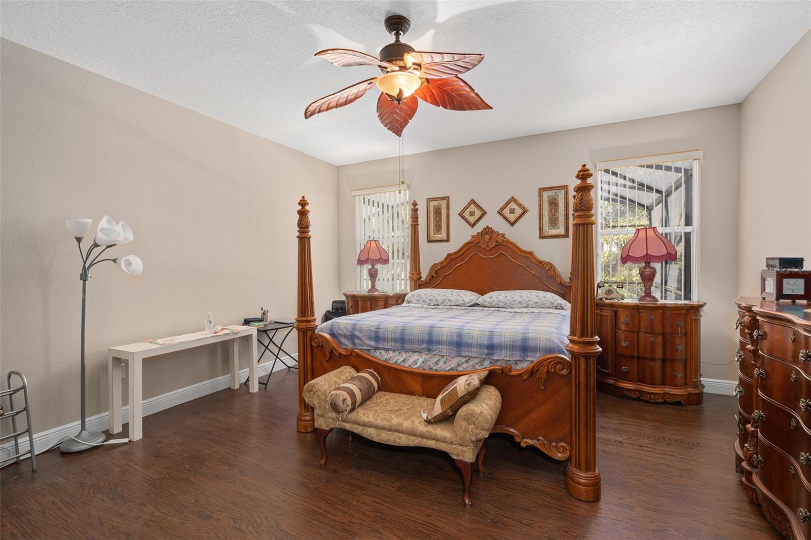 Image 20 of 57 For 10310 Chorlton Circle