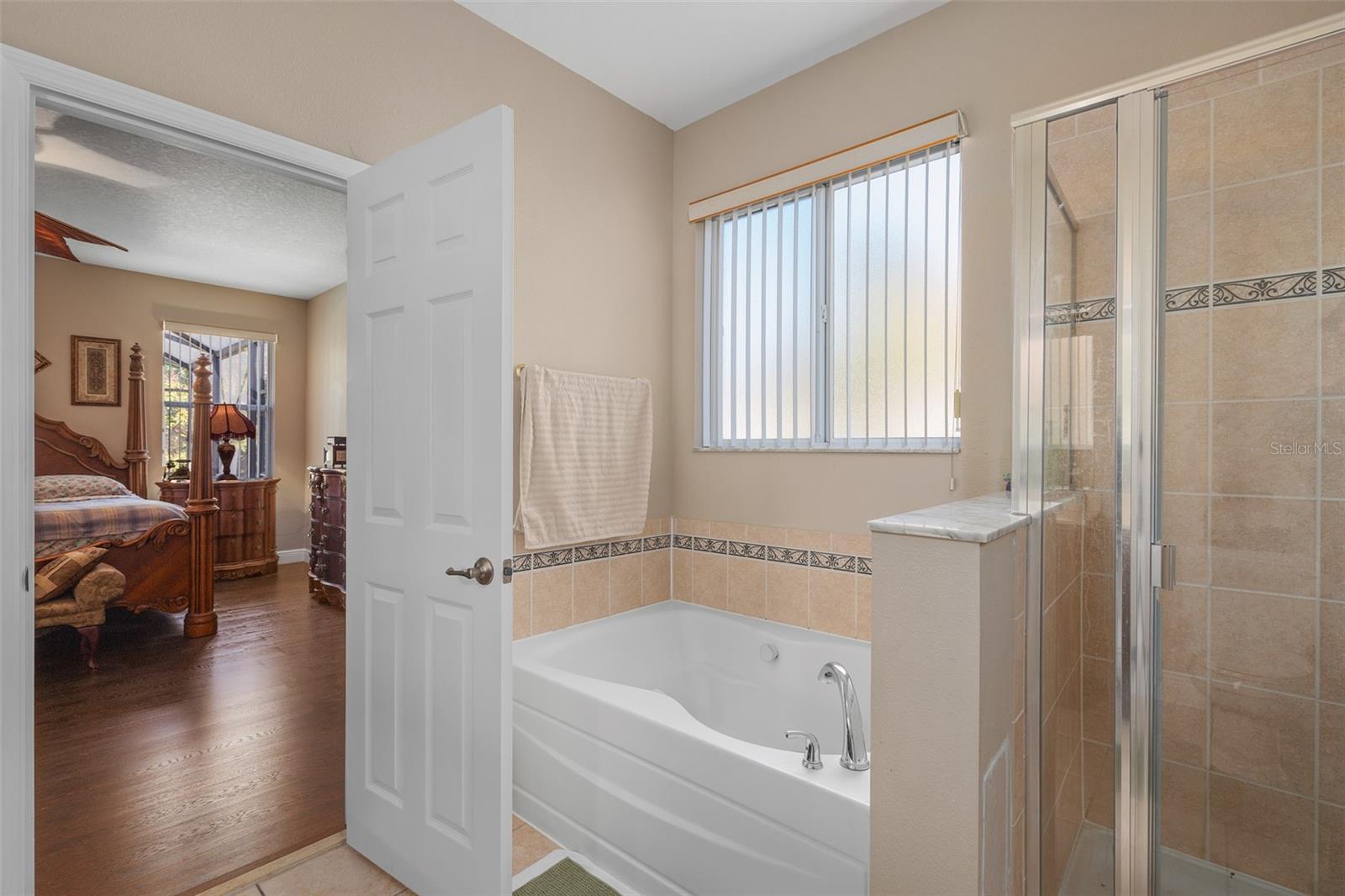 Image 22 of 57 For 10310 Chorlton Circle