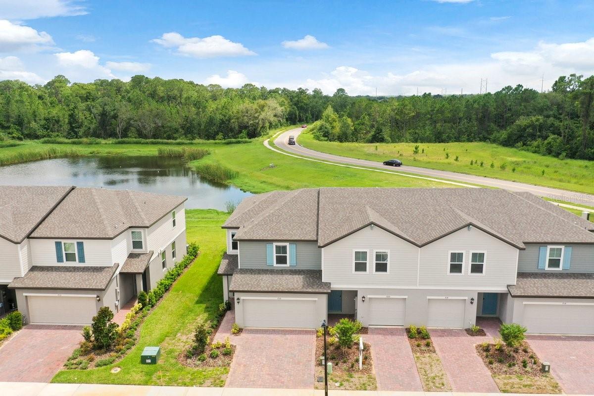 Image 3 of 27 For 726 Legacy Drive