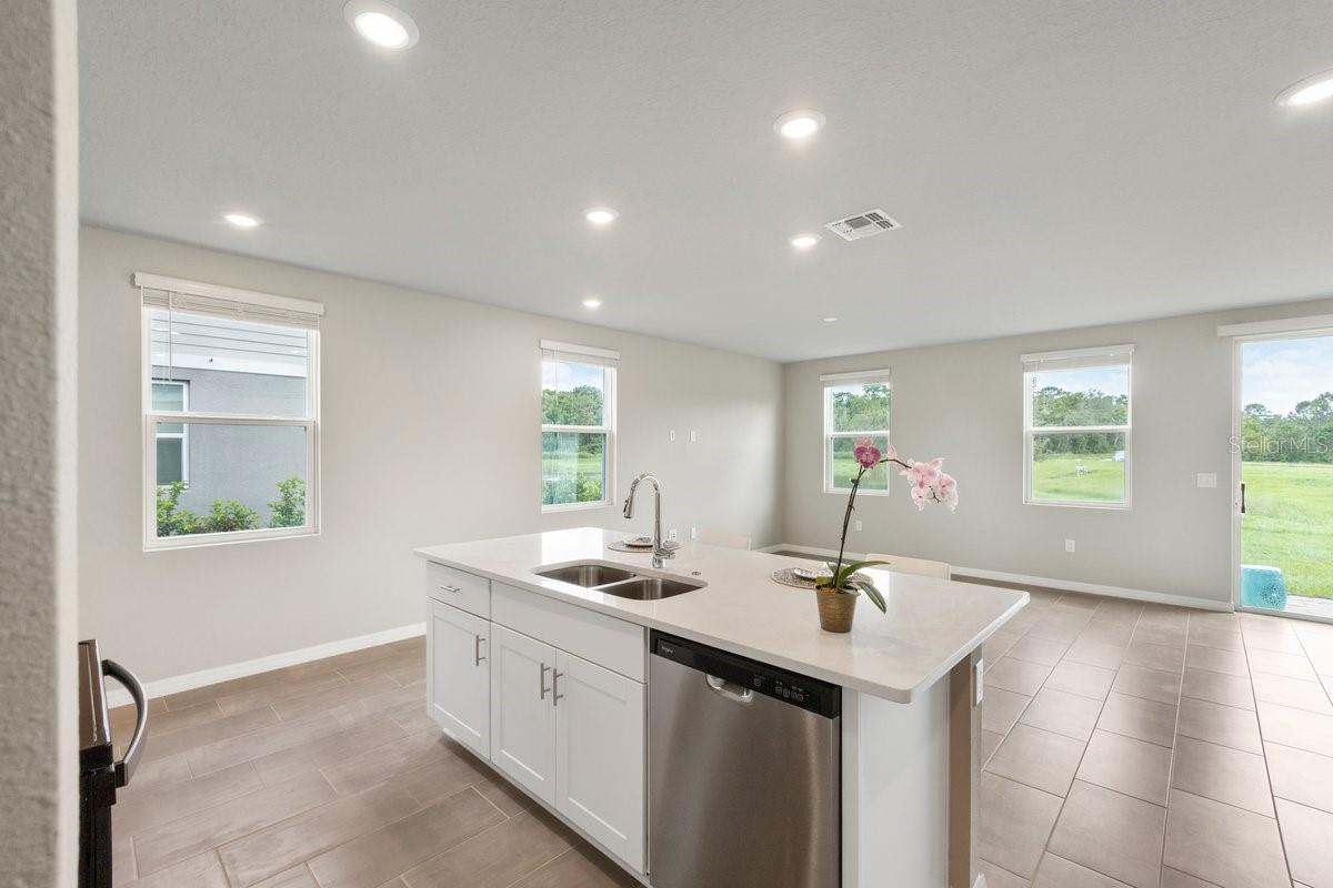 Image 8 of 27 For 726 Legacy Drive