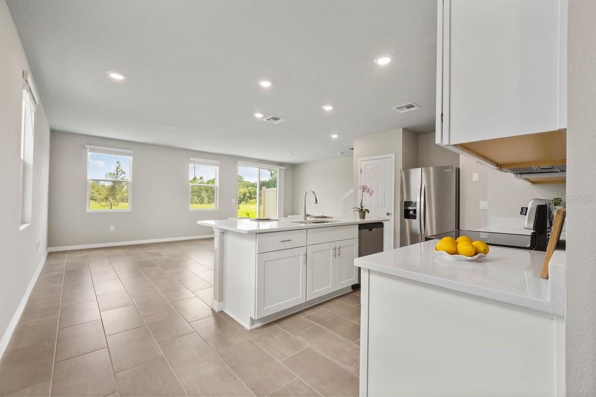 Image 9 of 27 For 726 Legacy Drive