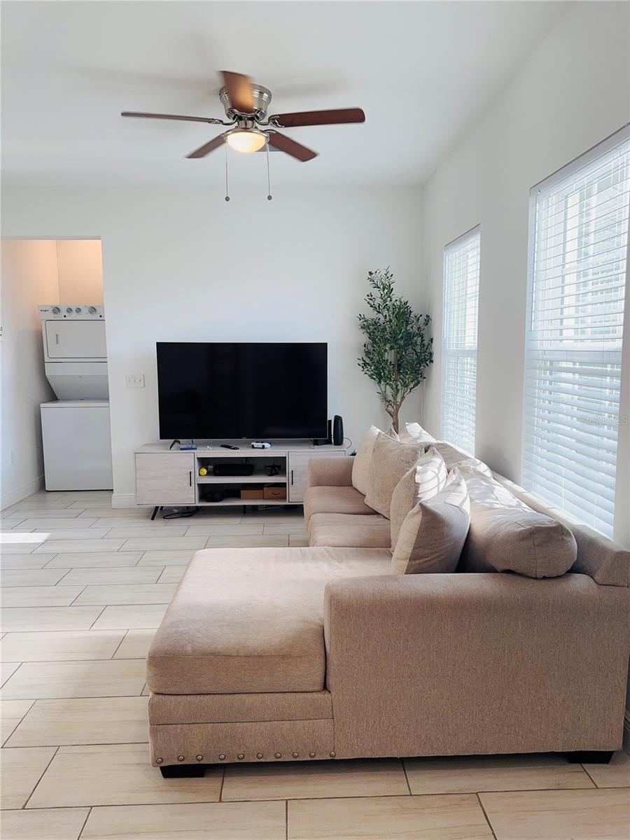 Image 16 of 48 For 232 Genoa Ct