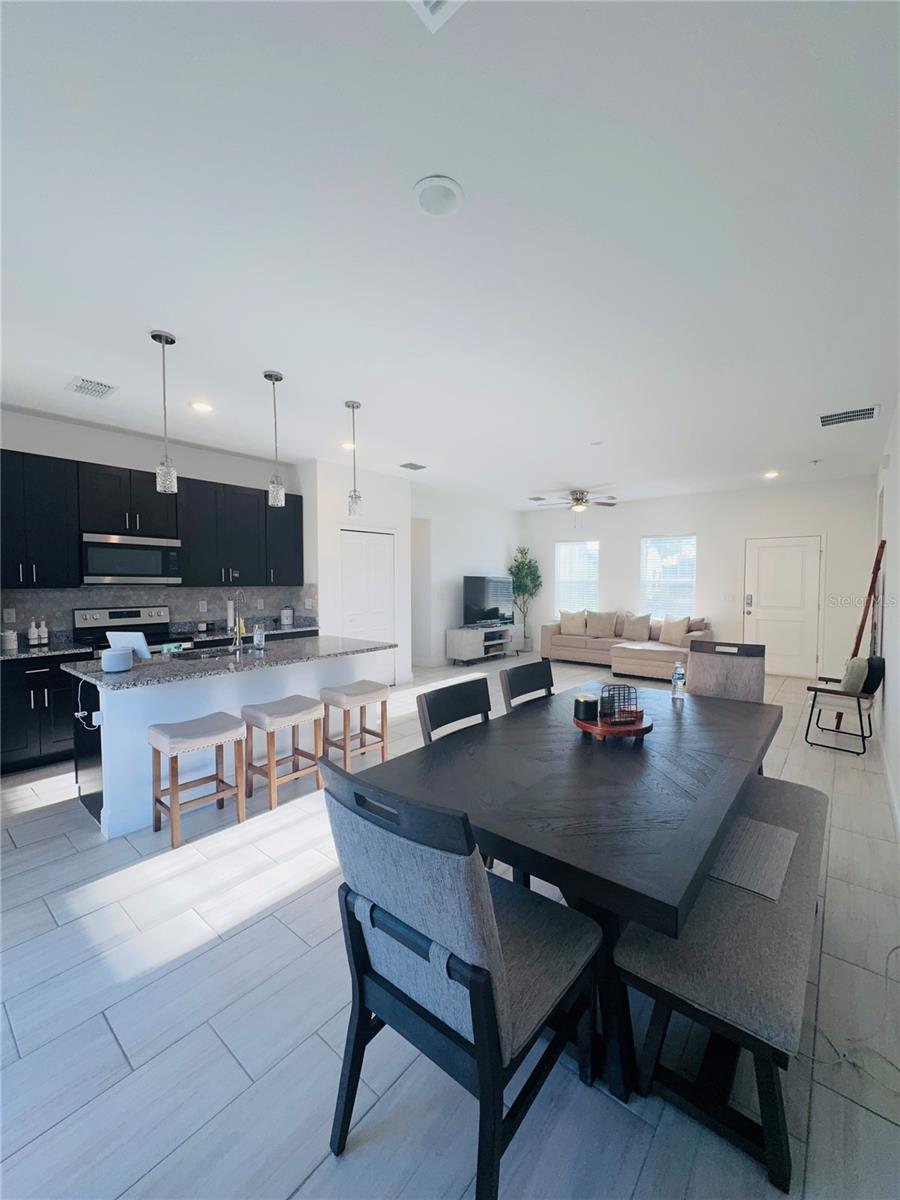 Image 6 of 48 For 232 Genoa Ct