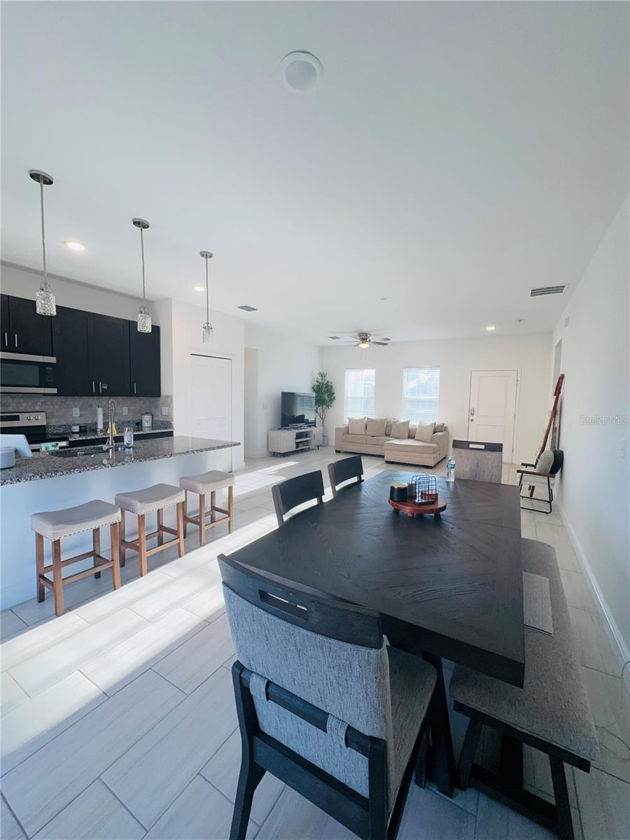 Image 7 of 48 For 232 Genoa Ct