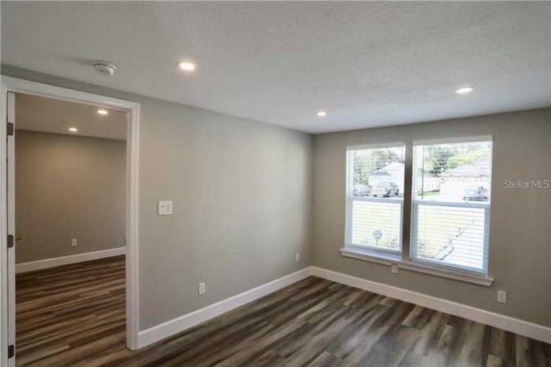 Image 5 of 17 For 2811 Shine Avenue