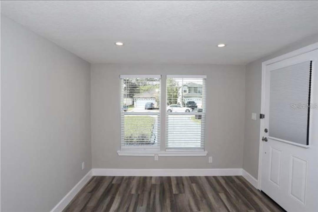 Image 6 of 17 For 2811 Shine Avenue