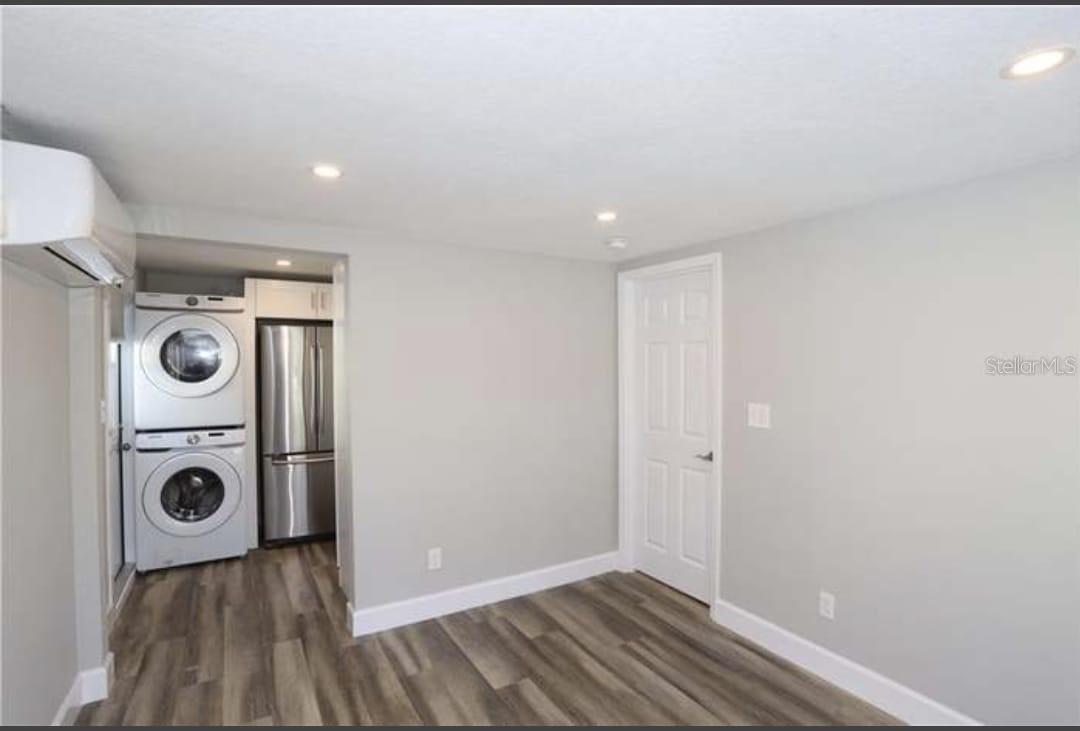 Image 8 of 17 For 2811 Shine Avenue