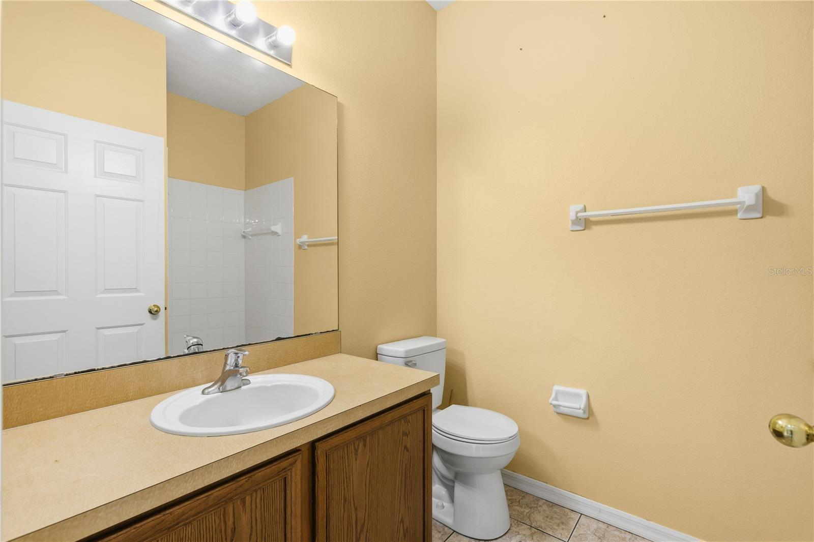 Image 19 of 39 For 4516 Ficus Tree Road