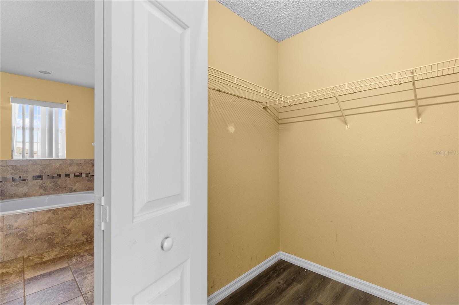 Image 30 of 39 For 4516 Ficus Tree Road