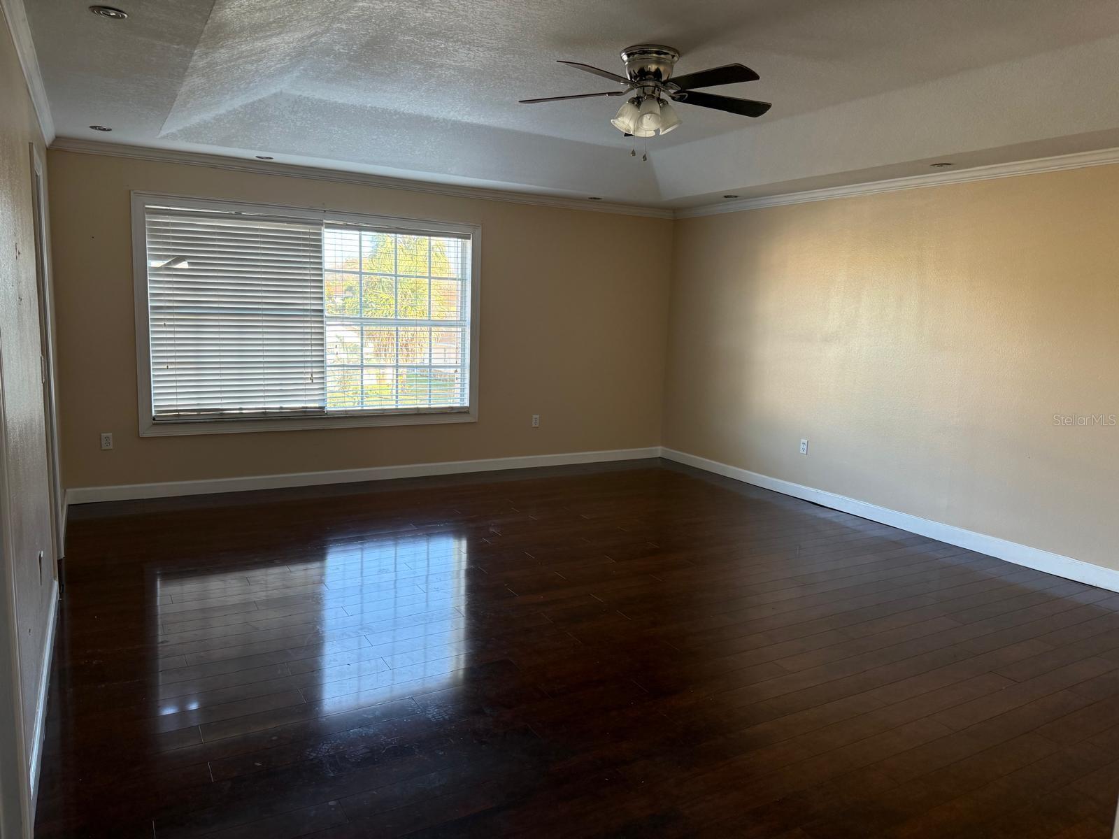 Image 8 of 27 For 3208 Fairfield Drive