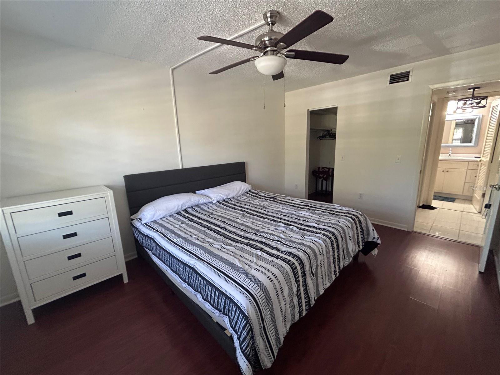 Image 11 of 22 For 150 El Dorado 208