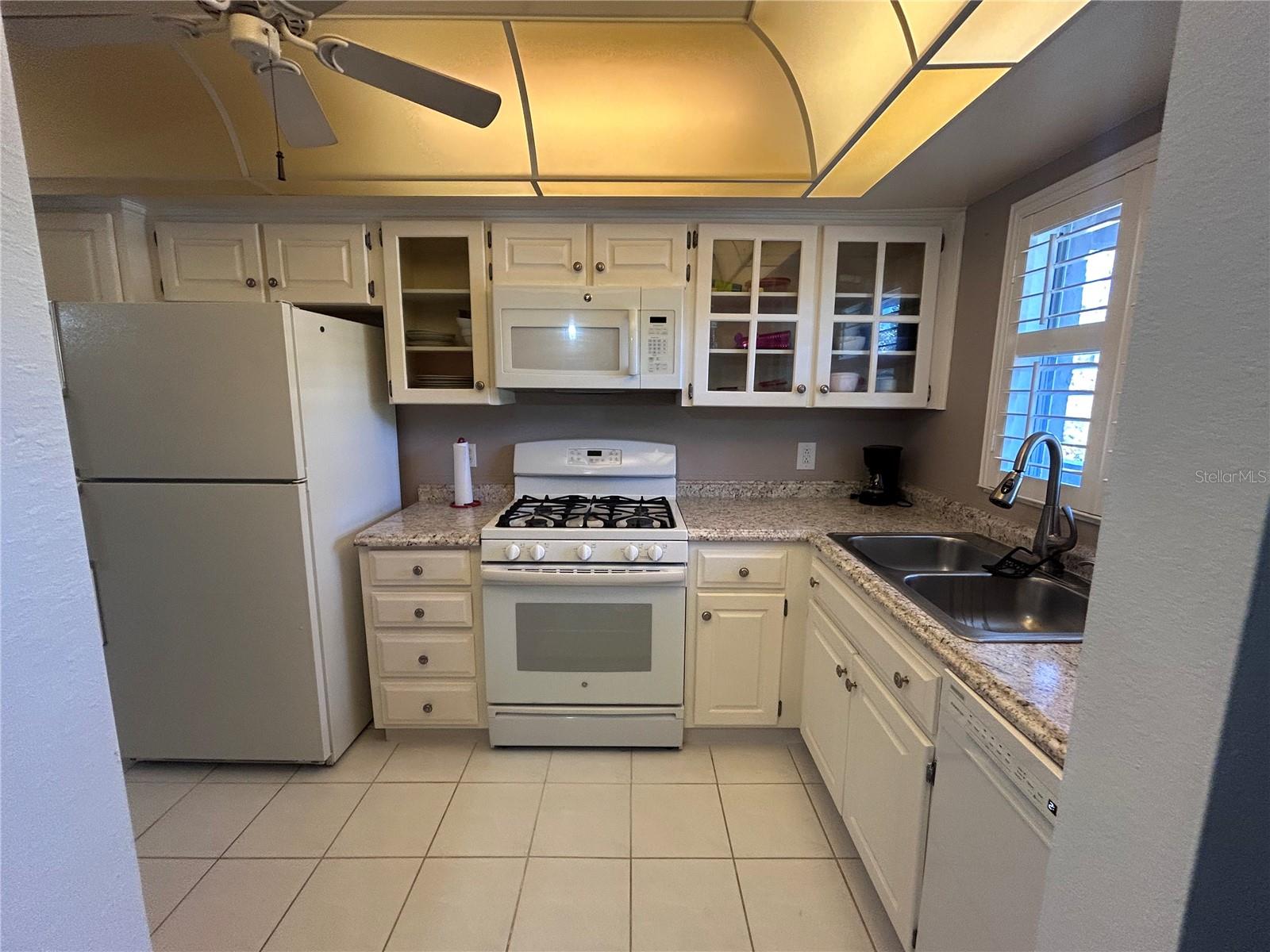 Image 15 of 22 For 150 El Dorado 208