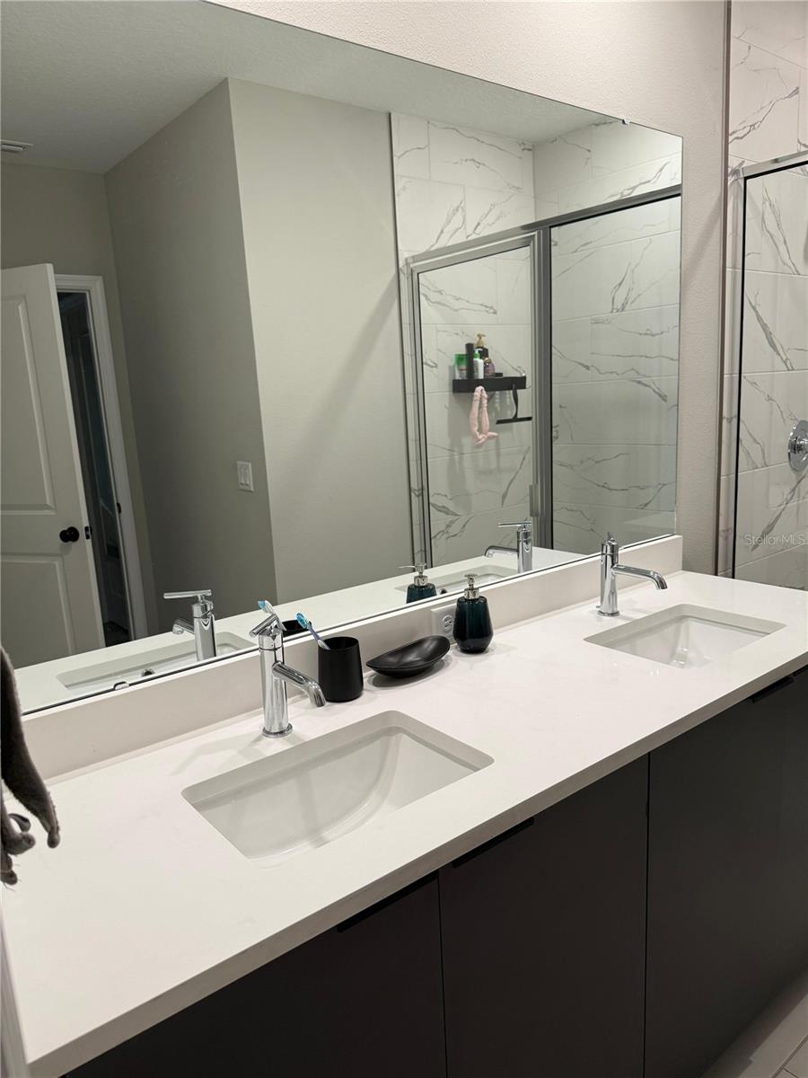 Image 20 of 27 For 2023 White Avenue