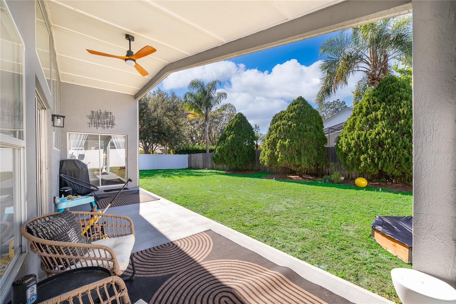 Image 26 of 34 For 814 Windergrove Court