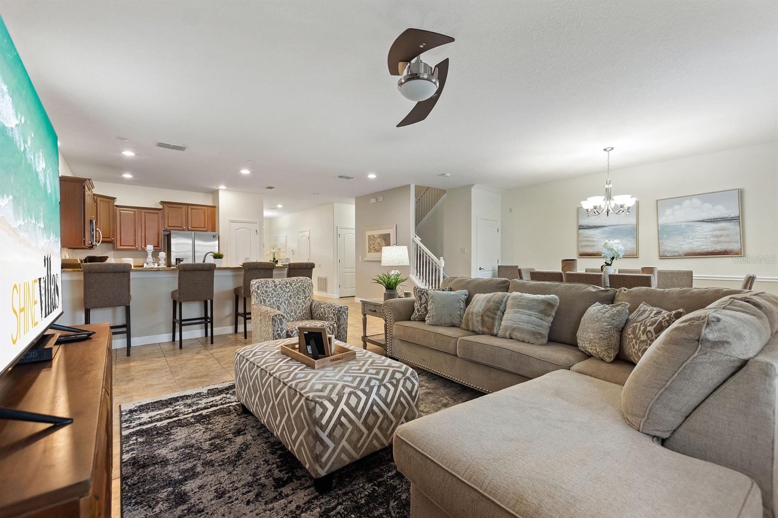 Image 6 of 35 For 1464 Moon Valley Drive