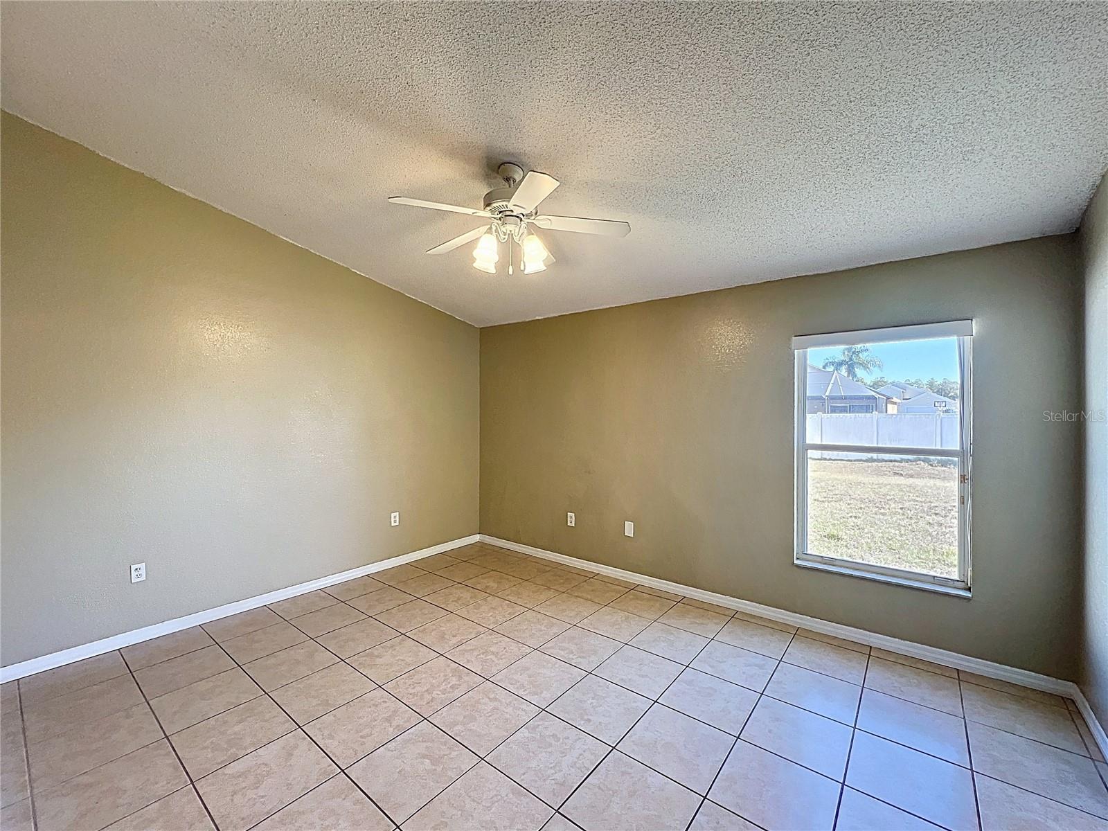 Image 9 of 24 For 3034 Sabal Bend Drive Ne