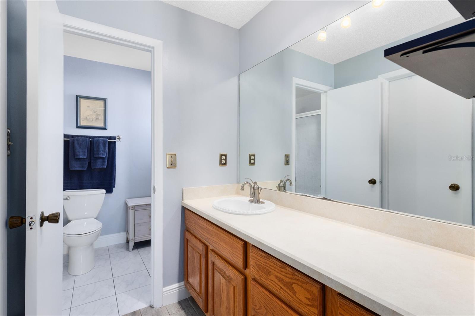 Image 18 of 35 For 5331 Maize Street