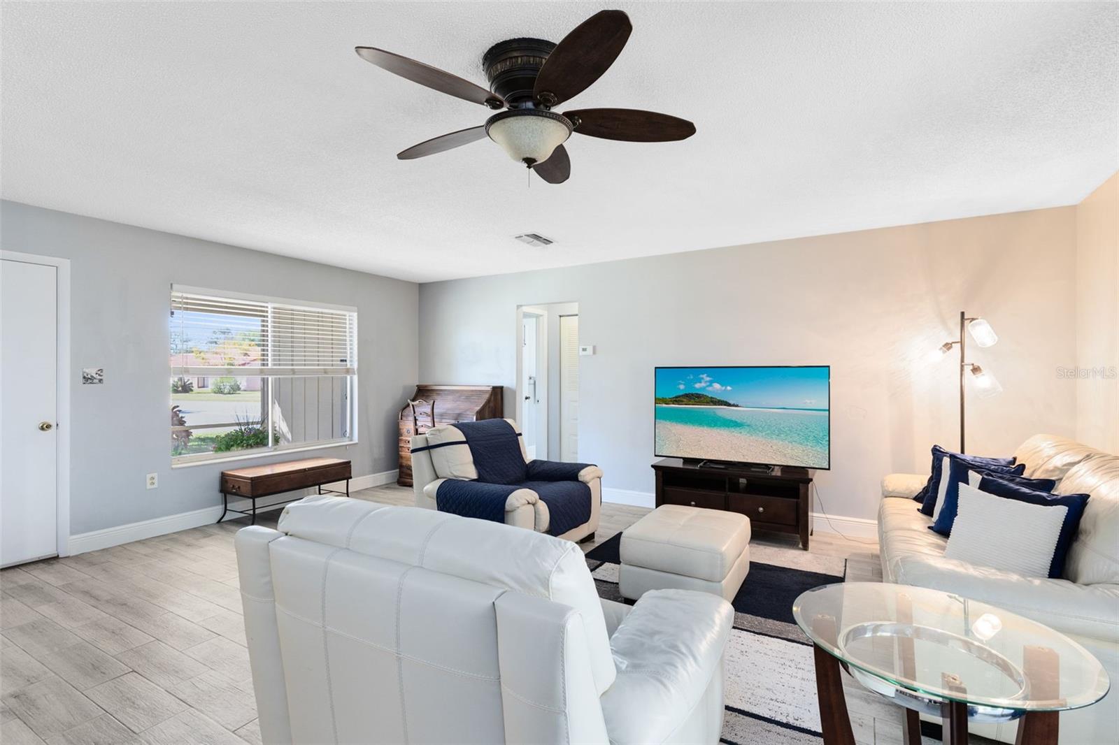 Image 8 of 35 For 5331 Maize Street