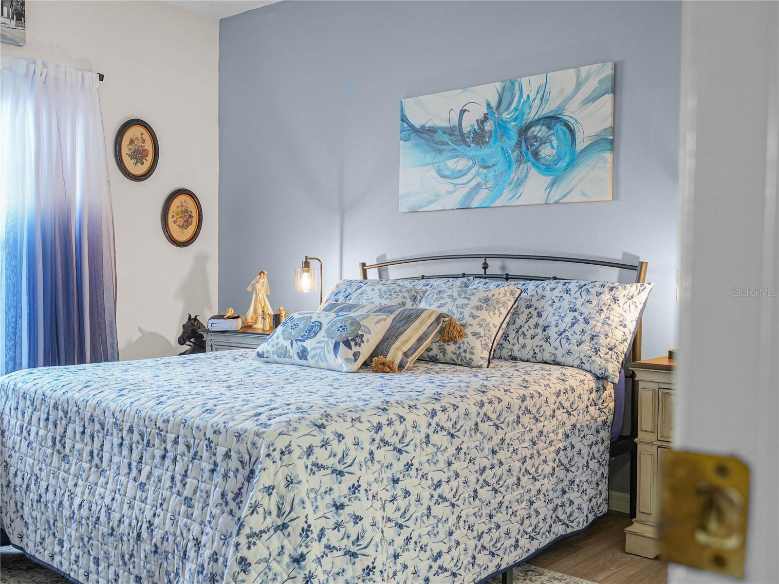 Image 12 of 28 For 414 Eagle Ridge Drive 414