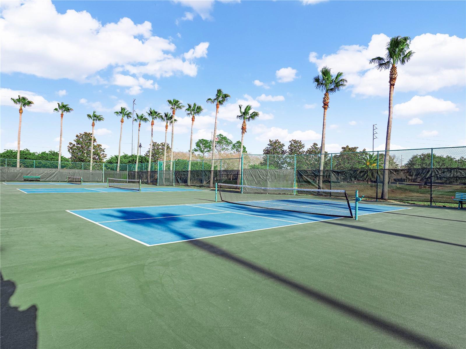 Image 24 of 28 For 414 Eagle Ridge Drive 414