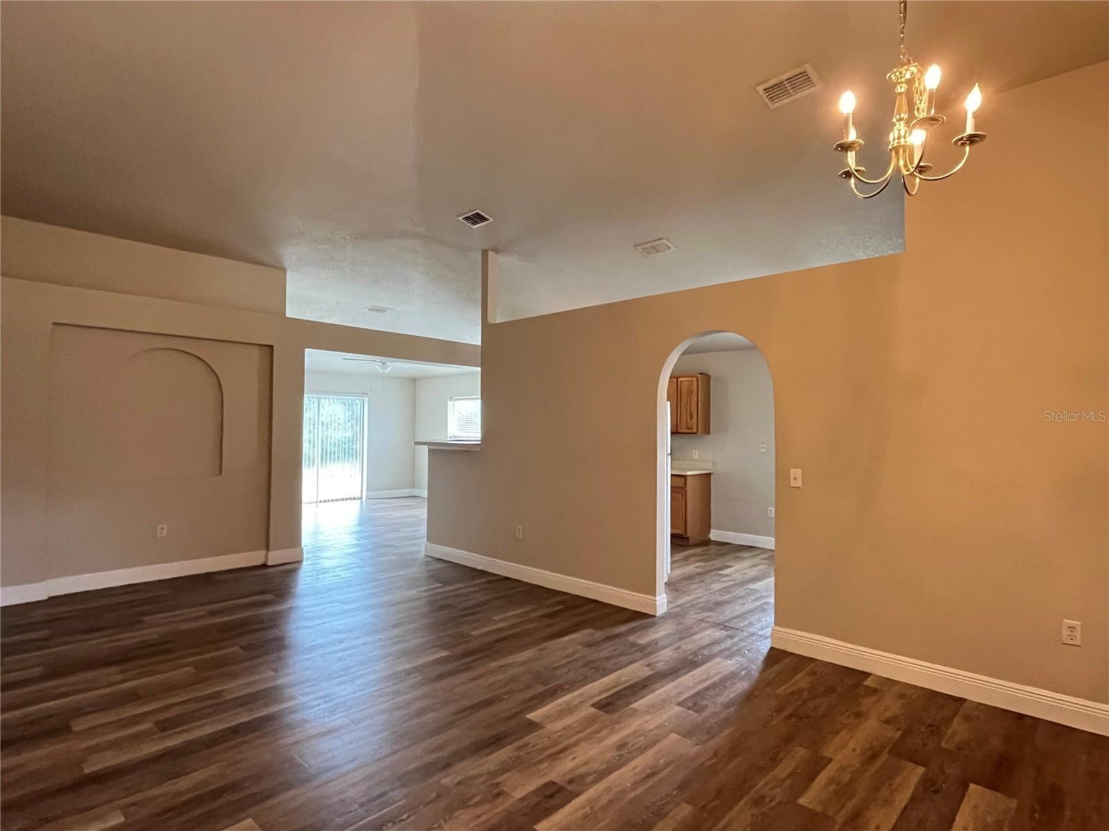 Image 5 of 27 For 459 Rio Grande Lane
