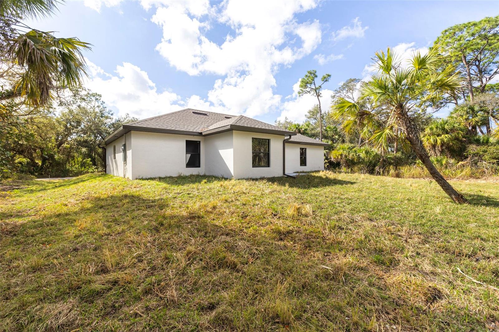 Image 35 of 39 For 20412 Elrose Avenue