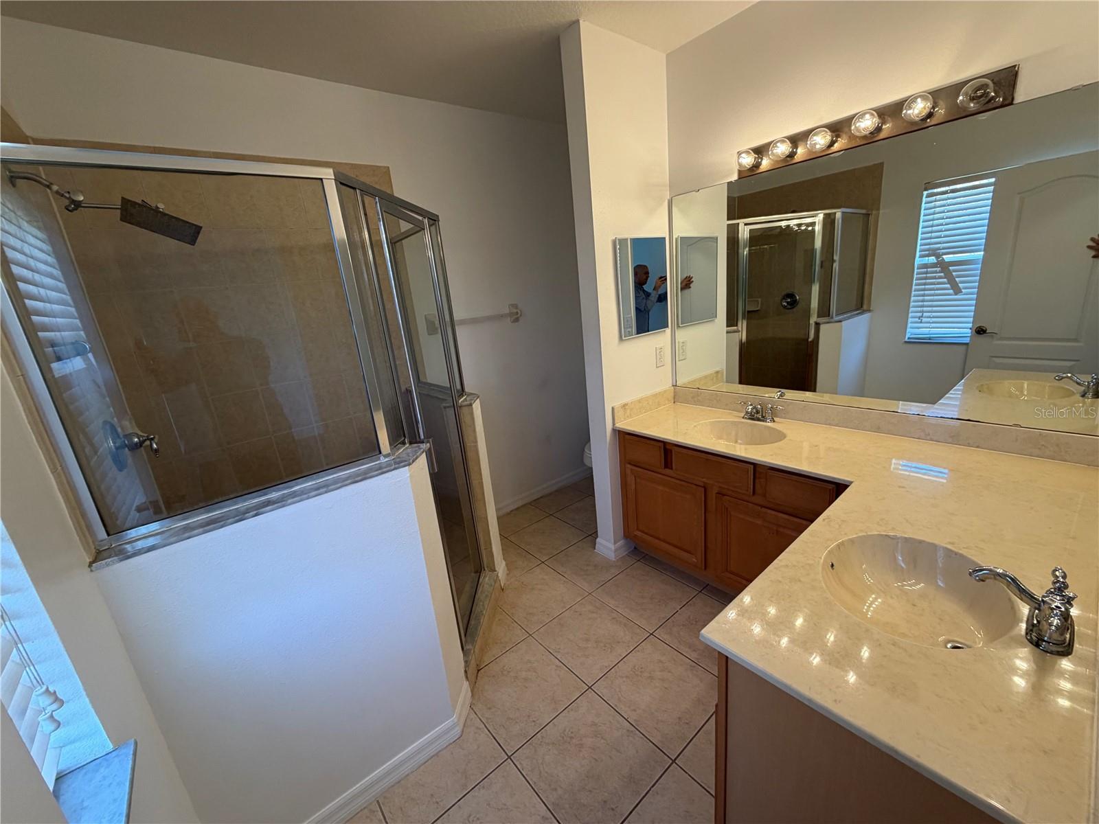 Image 6 of 9 For 449 Scarlatti Court