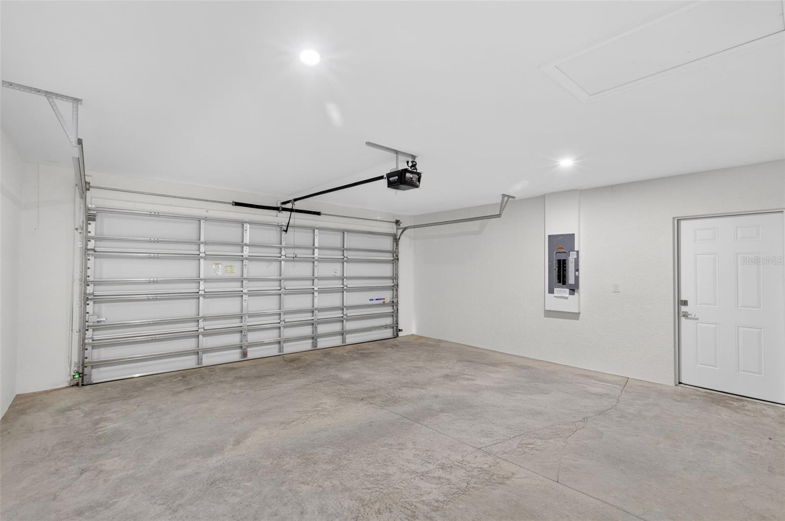 Image 27 of 37 For 375 Denver Drive