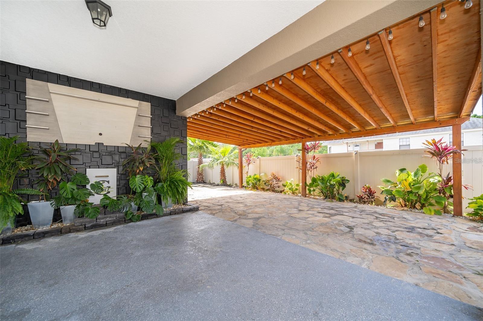 Image 28 of 30 For 2780 Avian Loop