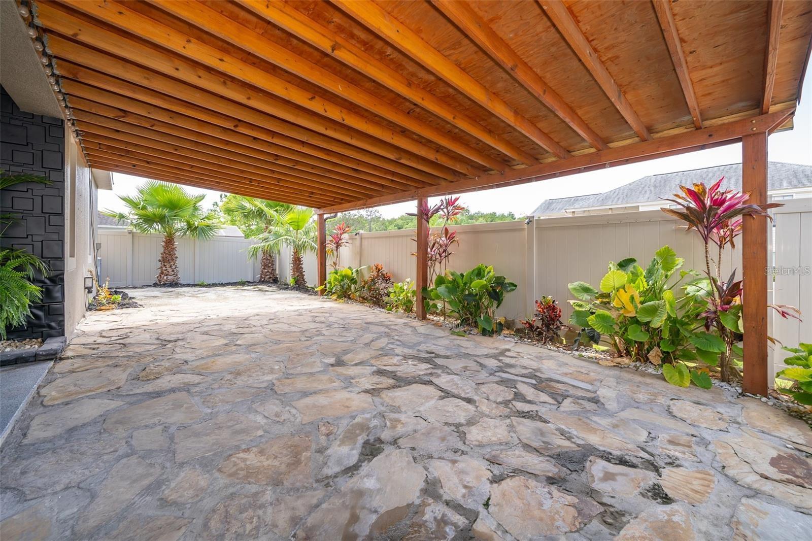 Image 29 of 30 For 2780 Avian Loop