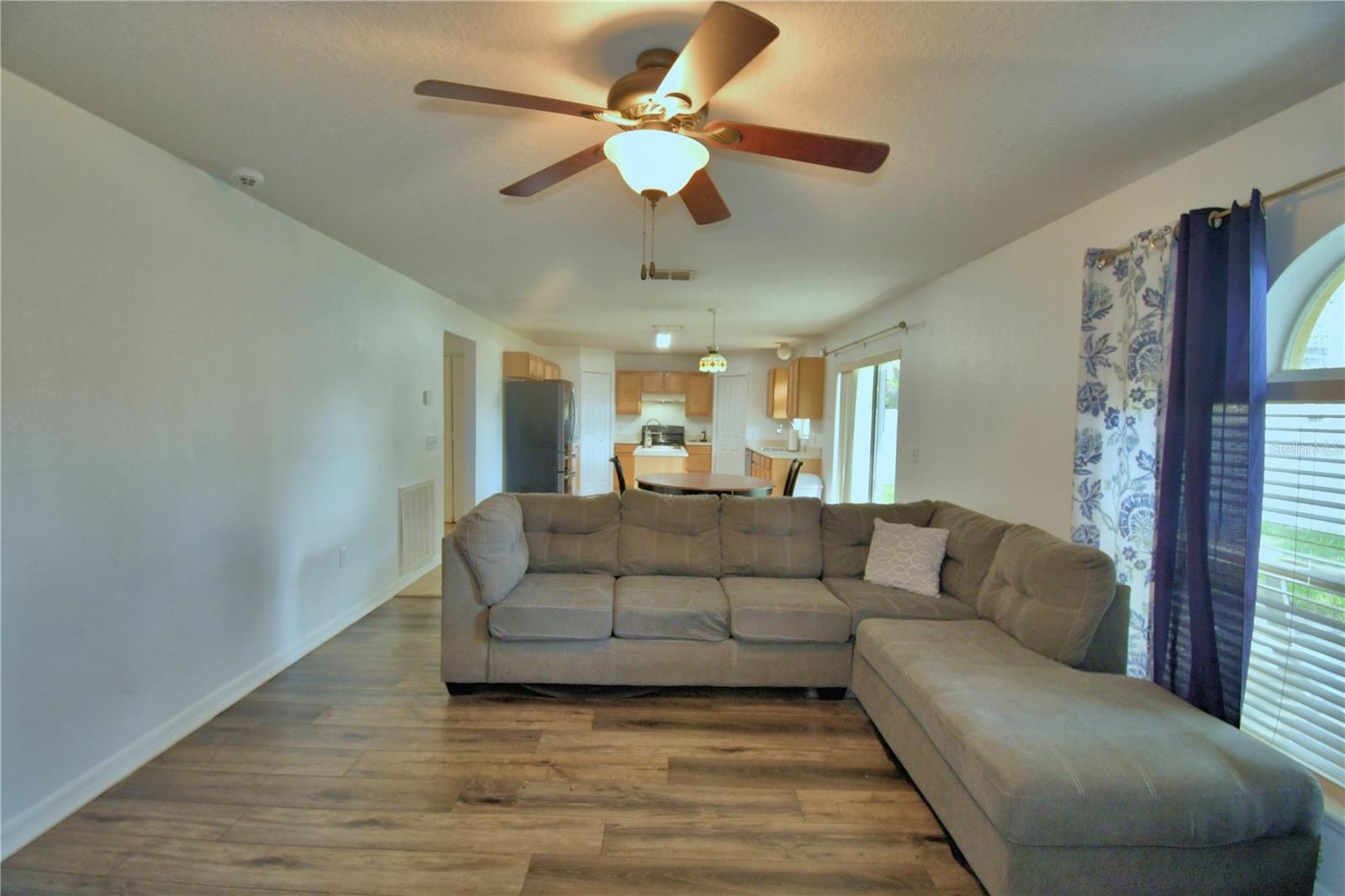 Image 15 of 42 For 1832 Alambra Circle