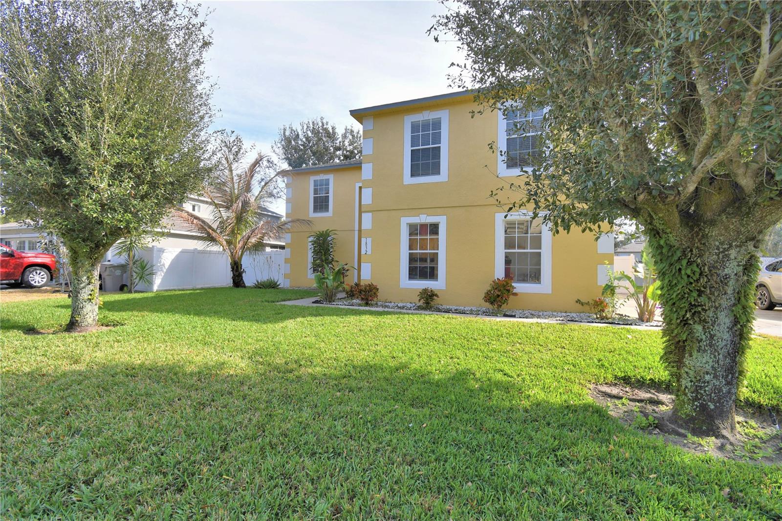 Image 2 of 42 For 1832 Alambra Circle