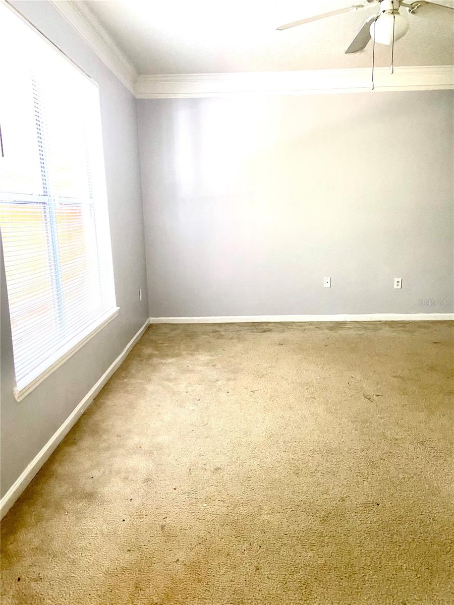 Image 12 of 17 For 8848 Villa View Circle 1