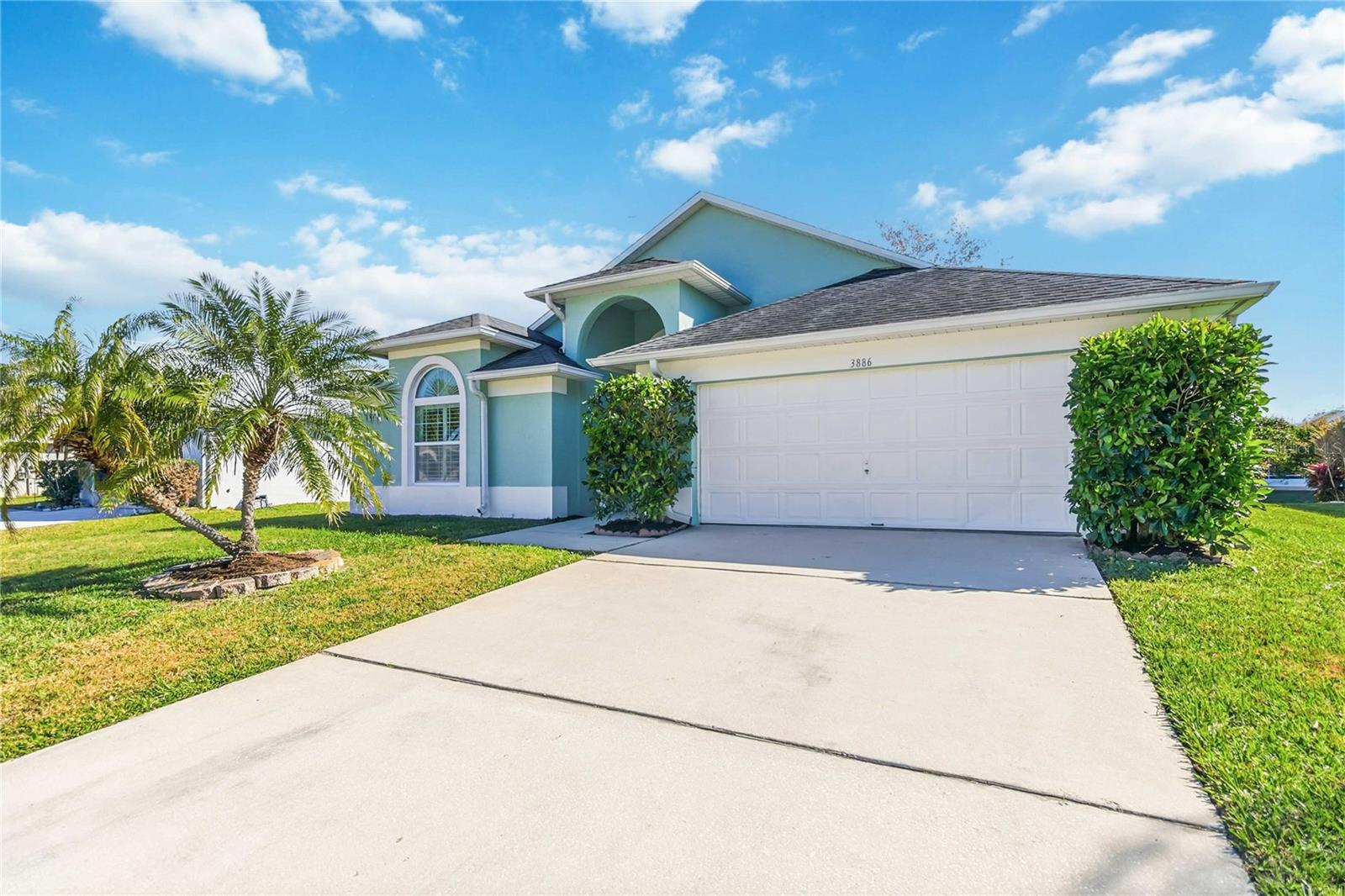 Image 3 of 47 For 3886 Blackberry Circle