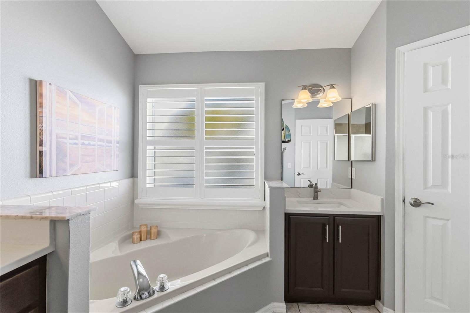 Image 30 of 47 For 3886 Blackberry Circle