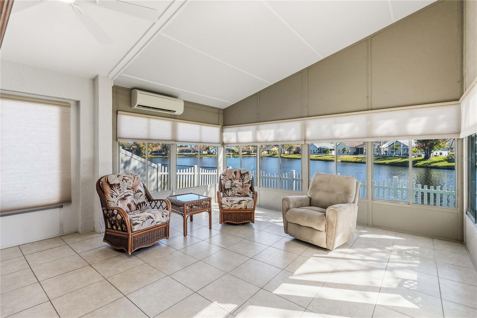 Image 39 of 47 For 3886 Blackberry Circle