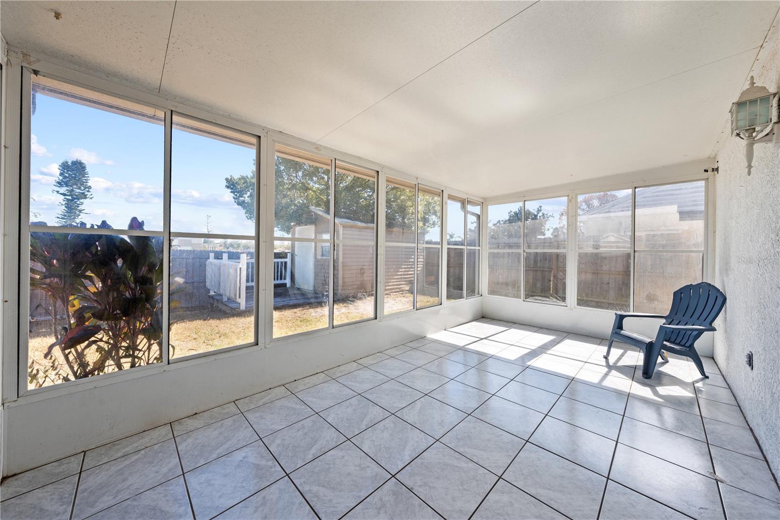 Image 35 of 50 For 8332 Southern Forest Drive