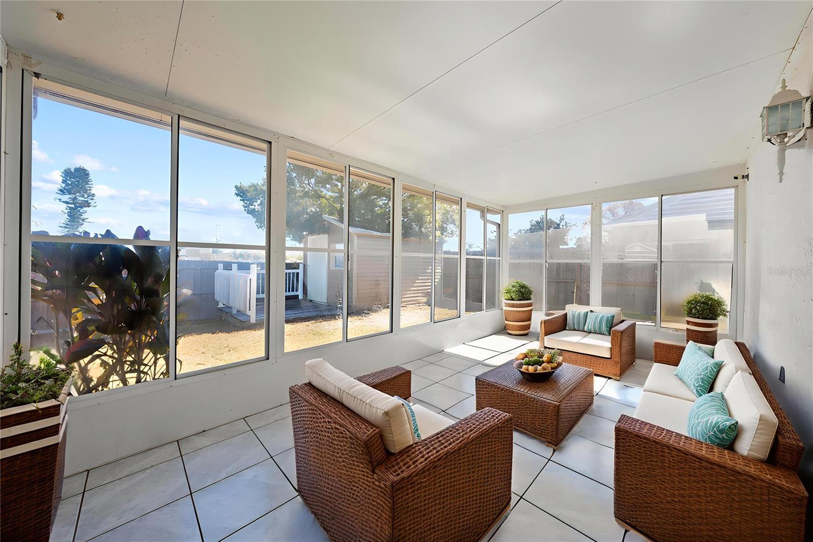 Image 6 of 50 For 8332 Southern Forest Drive