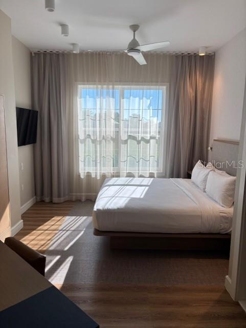 Image 11 of 28 For 3151 Sunset Walk Dr  1104