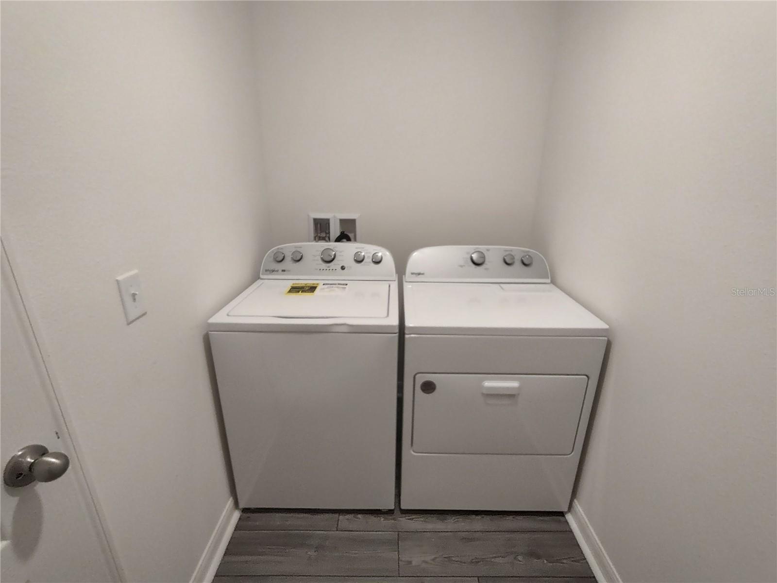 Image 18 of 21 For 635 Bay Leaf Drive